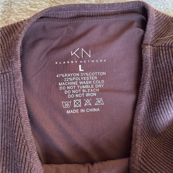 Brown Ribbed Tank Top - Picture 4 of 4